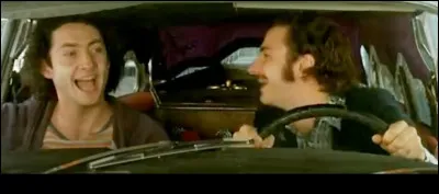 Quelle musique entend-on dans la voiture quand Alphonse Brown et Scotch arrivent &agrave; Paris dans le film "La Beuze" ?