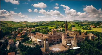 Peupl&eacute;e de 4,4 millions d'habitants, elle s'&eacute;tend dans le sud de la plaine du P&ocirc; jusqu'&agrave; la c&ocirc;te Adriatique :