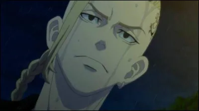 Qui a poignard&eacute; Draken ?