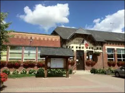 Pour finir, je vous emm&egrave;ne dans les Hauts-de-France, &agrave; Tupigny. Village de l'arrondissement de Vervins, il se situe dans le d&eacute;partement ...
