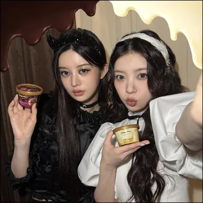 De quel pays sont originaires les membres Moka et Iroha ?