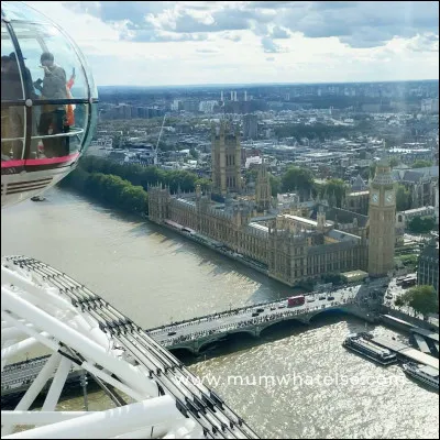 La capitale du Royaume-Uni est l'une des villes les plus jolies et visit&eacute;es au monde. Elle a &eacute;galement &eacute;t&eacute; capitale du plus grand empire de l�histoire.