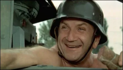 Quel est le nom du sergent-chef incarn&eacute; par Pierre Mondy dans les trois films de ''La Septi&egrave;me Compagnie'' ?