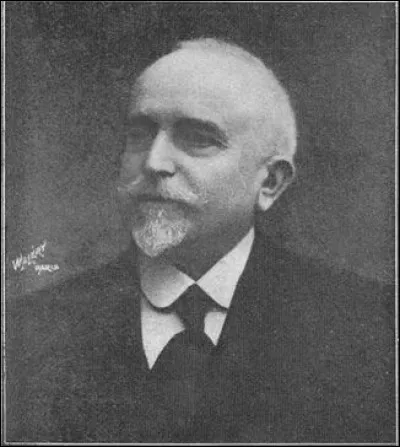 Charles Edmond Mathis maire d'&Eacute;huns totalise &agrave; ce jour le plus long mandat de maire avec...