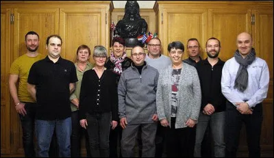 Depuis quand les listes pr&eacute;sent&eacute;es doivent comporter la mixit&eacute; de candidats et candidates ?