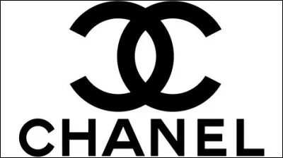 Chez Chanel, dans la gamme pr&ecirc;t-&agrave;-porter, quel est l'article le moins cher ? (mode femme)