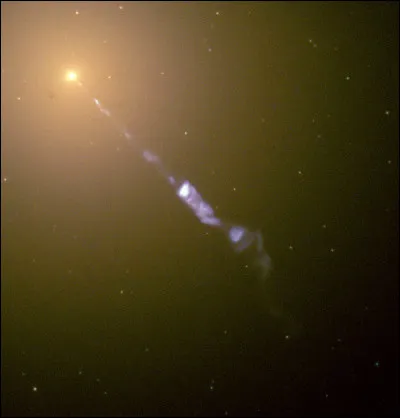 Quel t&eacute;lescope spatial lanc&eacute; en 1990 a donn&eacute; cette image d'un jet de mati&egrave;re provenant de la galaxie M87 ?