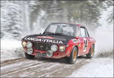 Quel est ce coup&eacute; produit par Lancia, d&eacute;riv&eacute; de la berline homonyme et dont la version "rallye" a remport&eacute; de nombreuses comp&eacute;titions autour de 1970 ?