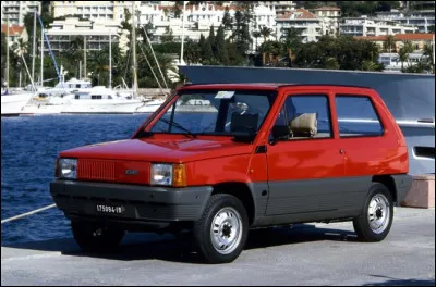 Quelle est cette Fiat, produite &agrave; 5,5 millions d'exemplaires de 1980 &agrave; 2003 ?