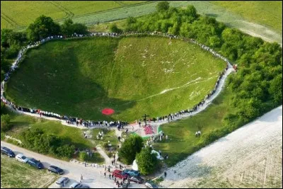 Quel est ce crat&egrave;re issu des ravages de la guerre de 1914-18 ?