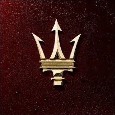 Cr&eacute;&eacute;e en 1914 &agrave; Mod&egrave;ne, je suis...