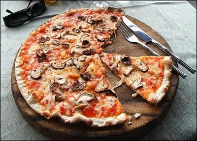 Quand la pizza n'est pas napolitaine, elle est ...