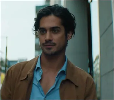 Voici Oliver. Dans quelle s&eacute;rie Prime Video le voit-on ?