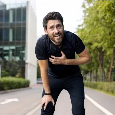 Quel animal du groupe des "big five" est associ&eacute; au verbe souffler ?