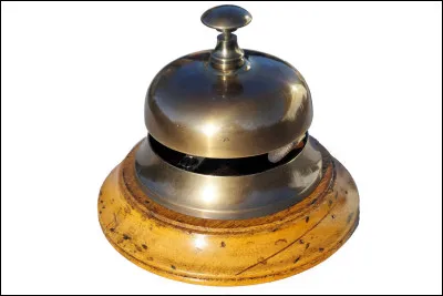 Quel est l'un des autres noms de la sonnette de table ?