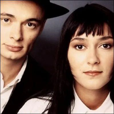 Quel est le nom de ce duo fran&ccedil;ais, auteur du titre ''Un soir de pluie'' ?