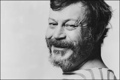 Qui est cet auteur-compositeur-interpr&egrave;te, dont l'un des titres est ''Marcelle'' ?