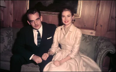 Quel surnom a &eacute;t&eacute; donn&eacute; au prince Rainier III ?