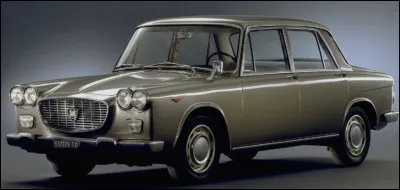 Quel est le nom de ce mod&egrave;le produit par Lancia de 1960 &agrave; 1971, une grande routi&egrave;re de luxe ?
