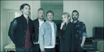 Groupe fran&ccedil;ais de pop-rock tr&egrave;s connu. Ils se sont fait conna&icirc;tre avec &laquo;&nbsp;Derni&egrave;re danse&nbsp;&raquo; ou alors &laquo;&nbsp;Le Chemin&nbsp;&raquo;.Comment s�appelle le groupe ?