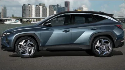 Quel constructeur a nomm&eacute; son mod&egrave;le "Tucson", du nom de la ville de l'Arizona ?