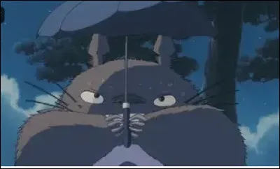 Qui n'est pas l&agrave; au d&eacute;but de Totoro, dans la famille Kusakabe ?
