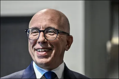 O&ugrave; se situe-t-il actuellement sur l'&eacute;chiquier politique et comment est-il class&eacute; ?