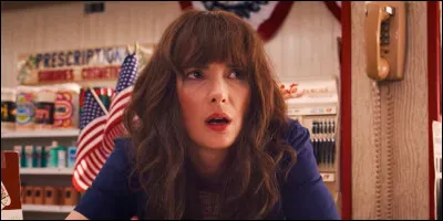 Qui est l�actrice de Joyce Byers ?