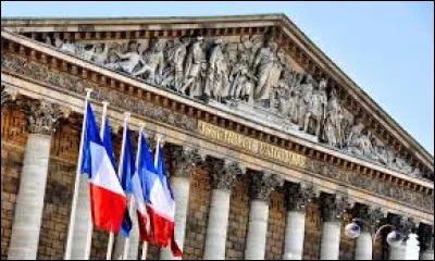 "Libert&eacute;, Egalit&eacute;, Fraternit&eacute;" est la devise de la France. Un autre pays poss&egrave;de la m&ecirc;me devise : lequel ?
