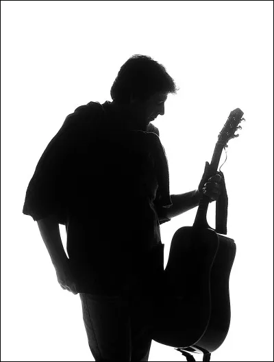 Quel chanteur est l�auteur-compositeur et interpr&egrave;te du titre ''Les P�tites Casquettes'' ?