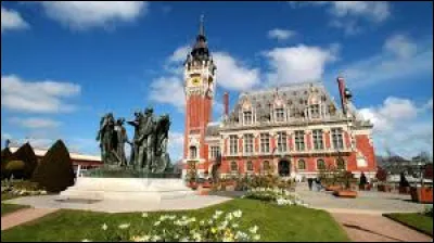 A Calais, Natacha Bouchart maire ex LR depuis 2008 avait face &agrave; elle une liste RN et plusieurs listes de gauche : quel est le r&eacute;sultat ?