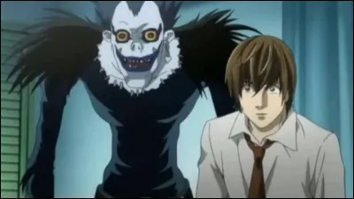 Dans "Death Note", qui poss&egrave;de le Death Note au d&eacute;but de l�histoire ?