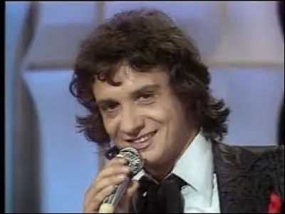 Compl&eacute;tez le titre de cette chanson : "Afrique ..." :