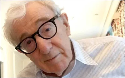 Qui est ce cin&eacute;aste new-yorkais, auteur de cette citation : ''L'avenir contient de grandes occasions. Il r&eacute;v&egrave;le aussi des pi&egrave;ges. Le probl&egrave;me sera d'&eacute;viter les pi&egrave;ges, de saisir les occasions et de rentrer chez soi pour six heures.'' ?