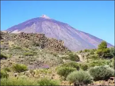 Quel est le point culminant des &icirc;les Canaries, qui est aussi le point le plus haut de toute l�Espagne ?