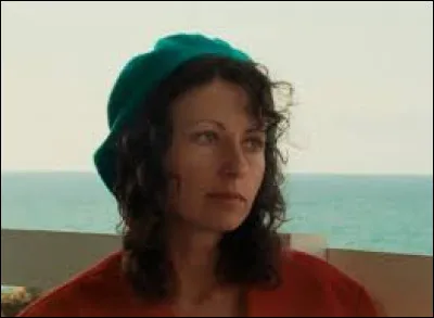 Quelle couleur associez vous &agrave; ce film r&eacute;alis&eacute; par &Eacute;ric Rohmer, inspir&eacute; du roman &eacute;ponyme de Jules Verne ?