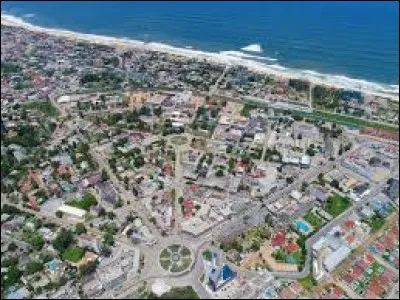 Dans quel pays d'Afrique se situe la ville portuaire de Pointe-Noire ?