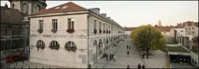 A Besan&ccedil;on la maire sortante &eacute;cologiste Anne Vignot &eacute;tait devanc&eacute;e au premier tour par la liste LR : quel est le r&eacute;sultat final ?