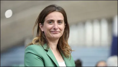 Marine Tondelier est la secr&eacute;taire g&eacute;n&eacute;rale de quel parti politique ?