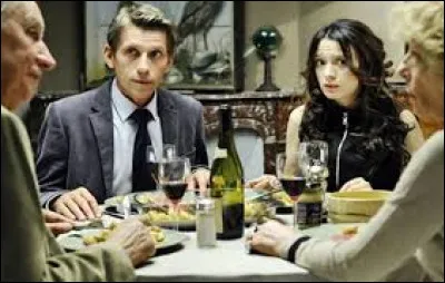 Elle obtient en 2005 le C&eacute;sar du meilleur espoir f&eacute;minin pour le r&ocirc;le de Lydia dans "L'Esquive", puis en 2011 le C&eacute;sar de la meilleure actrice pour le r&ocirc;le de Bahia Benmahmoud dans "Le Nom des gens"