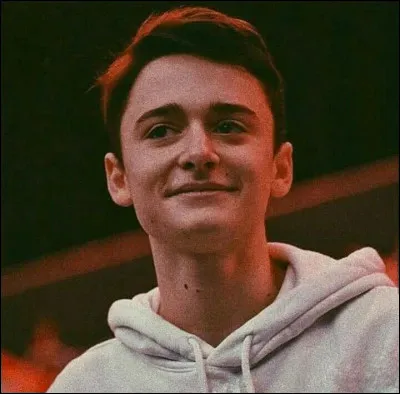 Par qui est-il interpr&eacute;t&eacute; ?