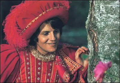 Si je vous dis ''317e section'' ou encore ''Peau d'&Acirc;ne'', vous me r&eacute;pondez...