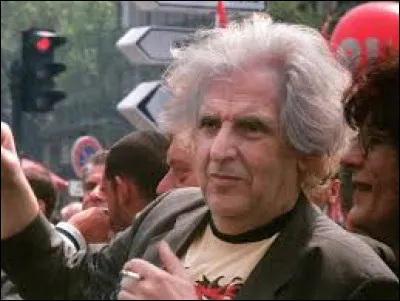 &Eacute;tienne Roda-Gil (1941-2004) &eacute;tait un auteur de chansons et dialoguiste. Il composa &eacute;norm&eacute;ment pour Julien Clerc. Il &eacute;crivit aussi pour d'autres artistes comme Claude Fran&ccedil;ois. Parmi ces trois chansons, pour laquelle n'a-t-il pas particip&eacute; &agrave; l'&eacute;criture ?