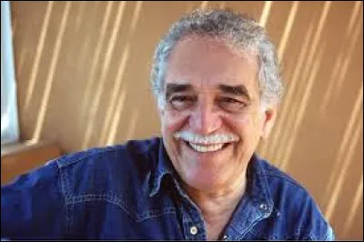 Quel roman de Gabriel Garc&iacute;a M&aacute;rquez est consid&eacute;r&eacute; comme le chef-d��uvre du r&eacute;alisme magique et raconte l�histoire de sept g&eacute;n&eacute;rations de la famille Buend&iacute;a &agrave; Macondo ?