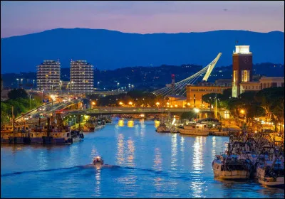 Quel est le nom de cette ville ?