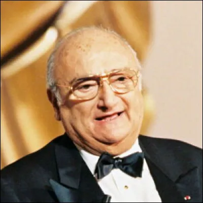 Qui est ce cin&eacute;aste, r&eacute;alisateur du film ''Brelan d'as'' ?