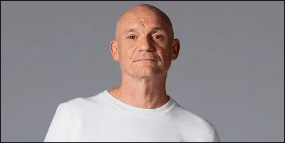 Qui est ce chanteur dont l'un des titre est ''La Col&egrave;re'' ?