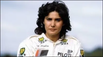 Dans quelle discipline de sport automobile Mich&egrave;le Mouton excella-t-elle ?