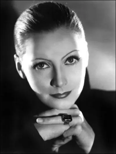 Dans laquelle de ces langues le pseudonyme de Greta Garbo signifie-t-il gr&acirc;ce ou &eacute;l&eacute;gance ?