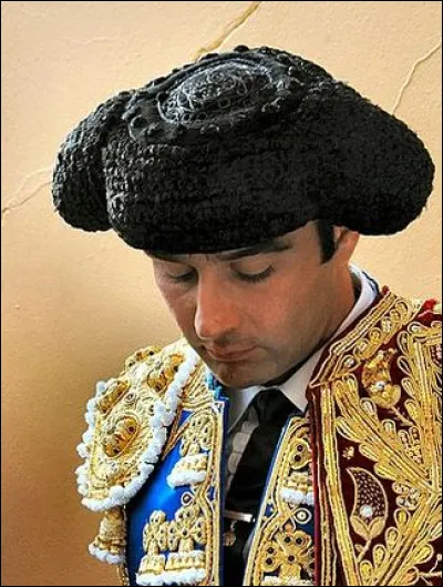 Quel est le chapeau traditionnel d'un torero ?